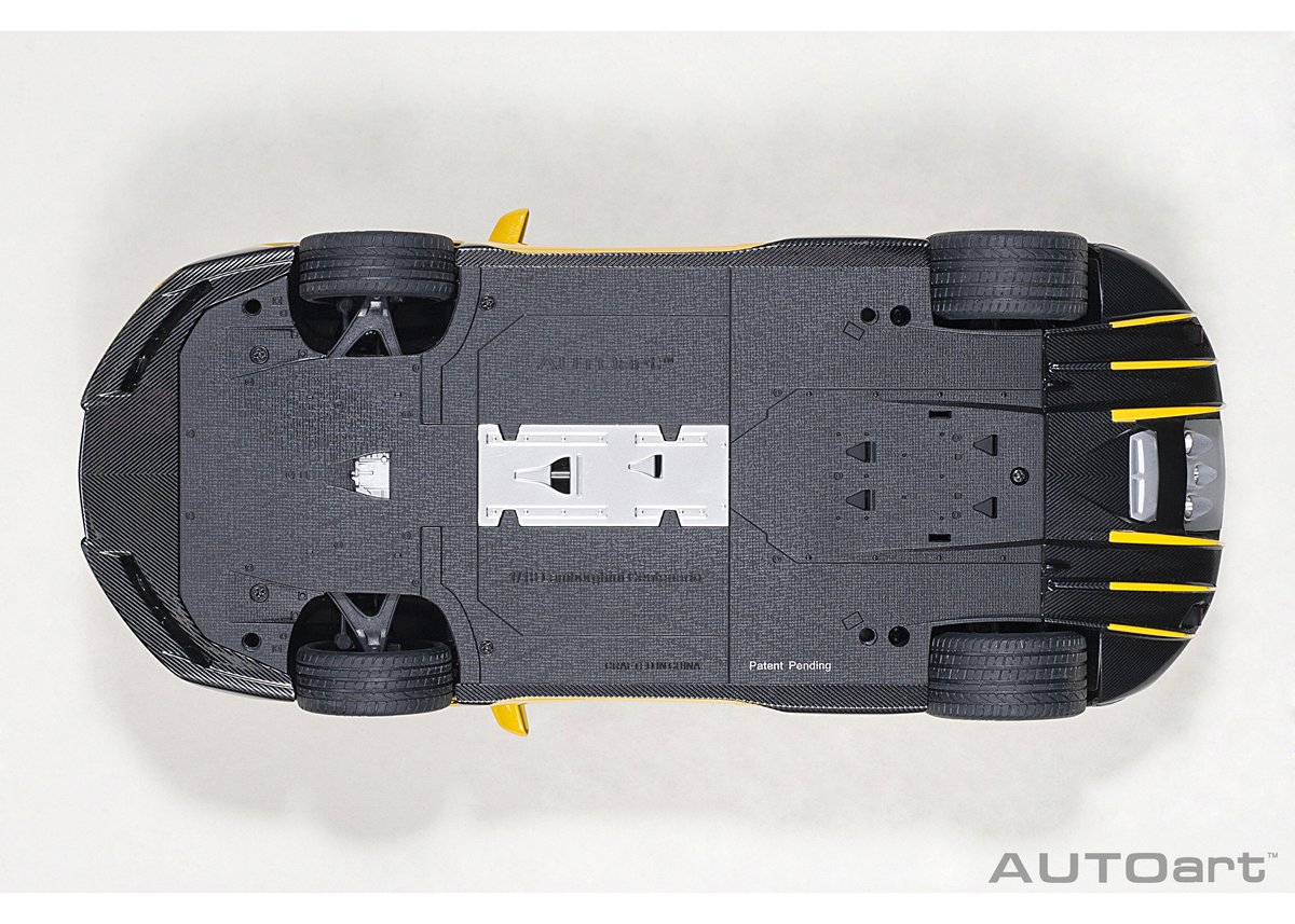 AUTOart 1/18 ランボルギーニ チェンテナリオ ロードスター