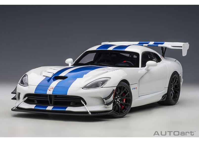 未開封品 autoart 1/18 DODGE Viper GTS R