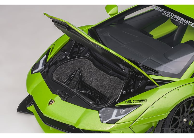AUTOart 1/18 リバティーウォーク LB-WORKS ランボルギーニ AUTOart 1/18 リバティーウォーク LB-WORKS ランボルギーニ