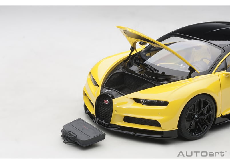 AUTOart 1/18 ブガッティ シロン 2017 (イエロー/ブラック AUTOart 1/18 ブガッティ シロン 2017 (イエロー/ブラック