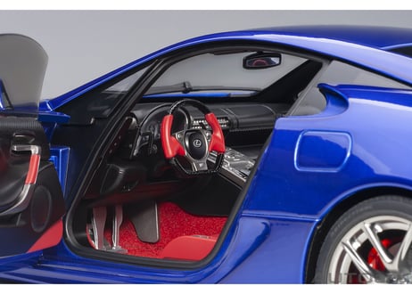 AUTOart 1/18　レクサス LFA （パール・ブルー）　78858