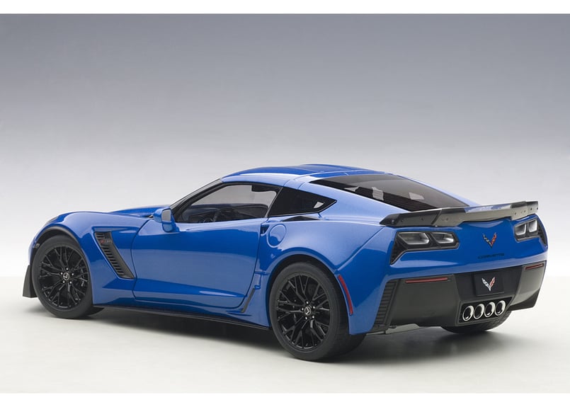 AUTOart 1/18 シボレー コルベット C7 Z06(メタリックブルー)