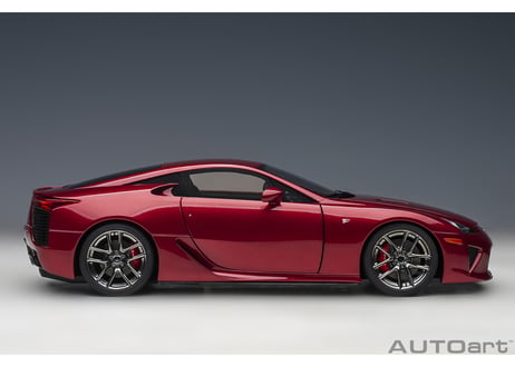 AUTOart 1/18　レクサス LFA （パール・レッド）　78853