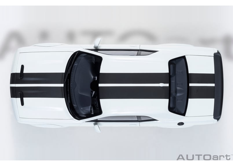 AUTOart 1/18 ダッジ チャレンジャー SRT スーパー ストック 2023