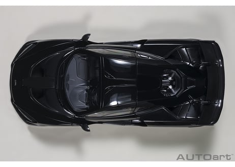 AUTOart 1/18　マクラーレン セナ （ブラック）　76076