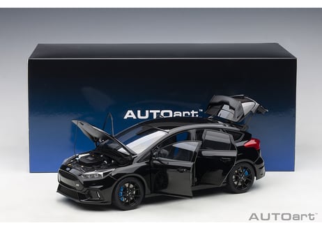 AUTOart 1/18　フォード フォーカス RS （ブラック）　72952