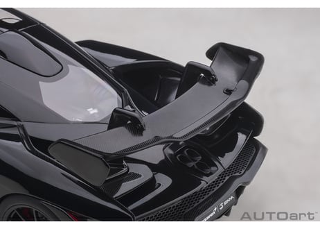 AUTOart 1/18　マクラーレン セナ （ブラック）　76076