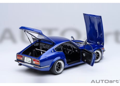 AUTOart 1/18　日産 フェアレディZ （S30） 「湾岸ミッドナイト」 悪魔のZ （第1巻仕様）　77453