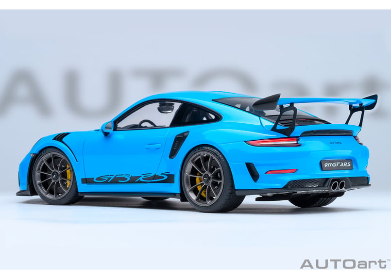 autoart 1/18 ポルシェ 911GT2 RS GT3 AUTOart 1/18 ポルシェ 911 （991.2） GT3 RS （ライトブルー） 7