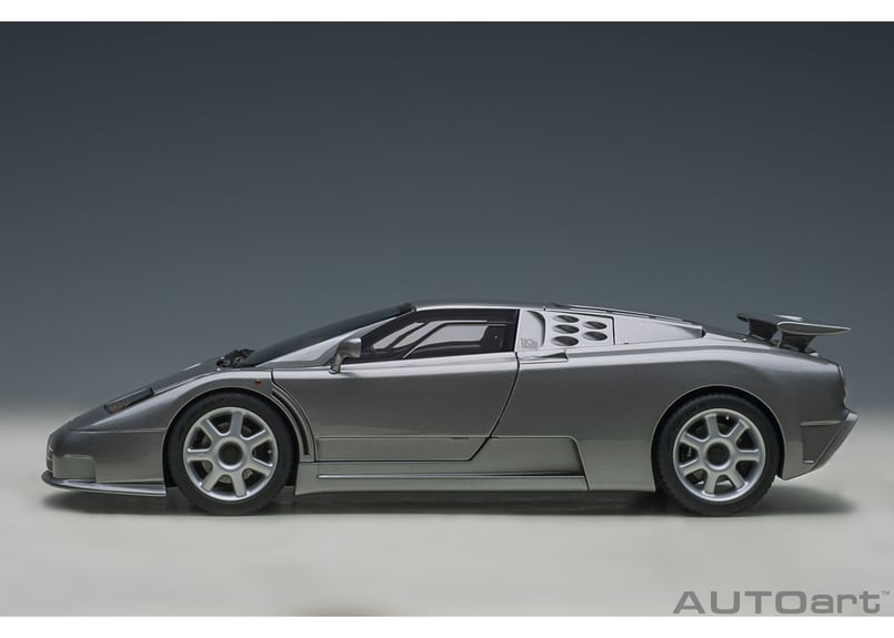 AUTOart 1/18 ブガッティ EB110 SS （シルバー・メタリック） 70916