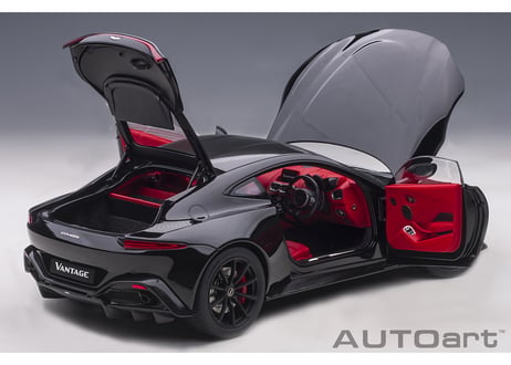 AUTOart 1/18　アストンマーチン ヴァンテージ 2019 （ブラック／カーボンブラック・ルーフ）　70275