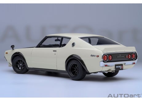 ”オンラインストア限定モデル”　AUTOart 1/18　日産 スカイライン 2000GT-R （KPGC110）チューンド・バージョン（ホワイト／カーボン・ボンネット）　77478