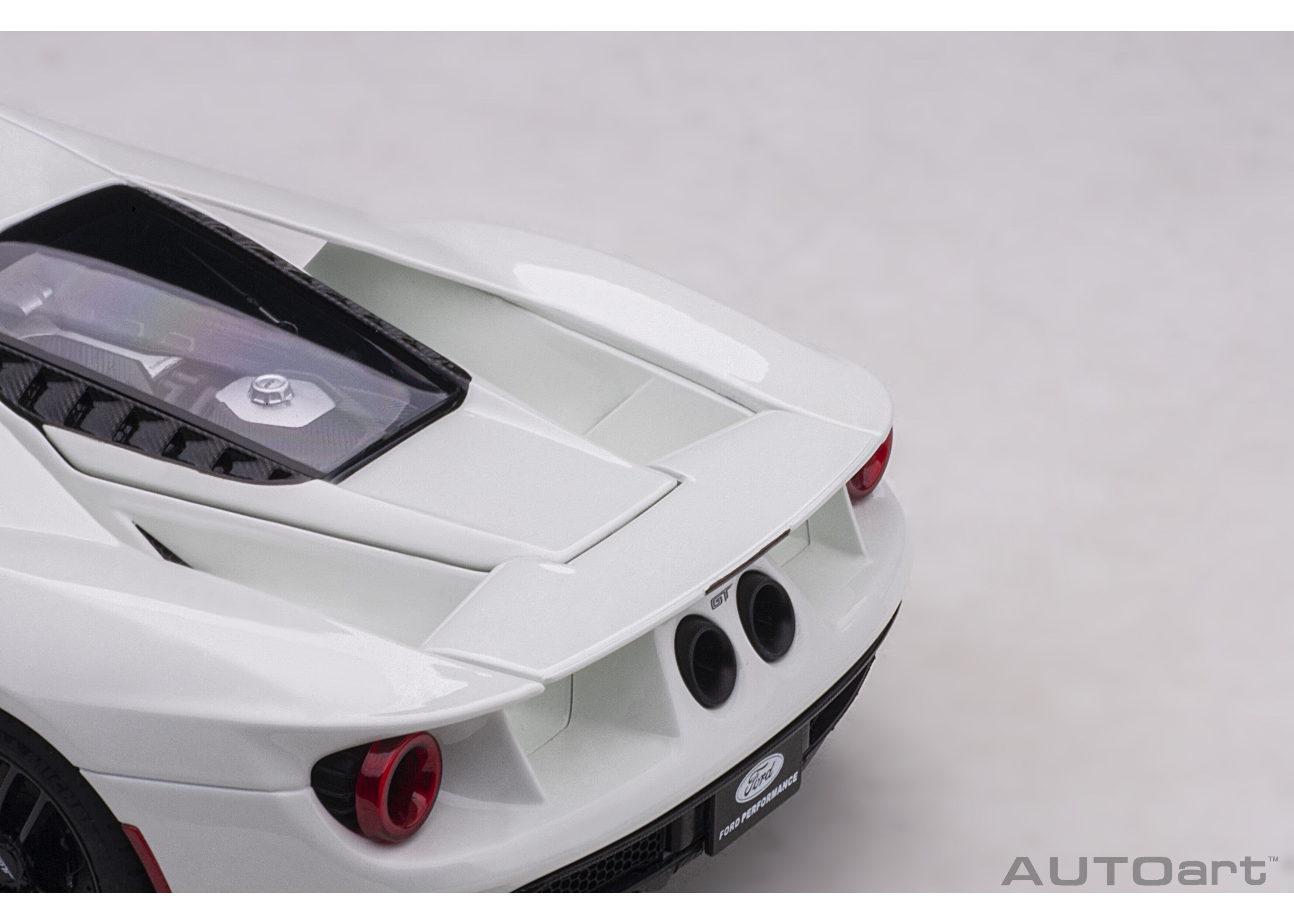 AUTOart 1/18 フォード GT 2017 （ホワイト） 72941 | AUTOar