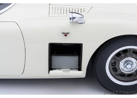 AUTOart 1/18　トヨタ 2000GT 1967 （ホワイト）　79546
