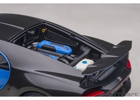 AUTOart 1/18　ブガッティ シロン スポーツ 2019 （フレンチ・ブルー／カーボン・ブラック）　70997