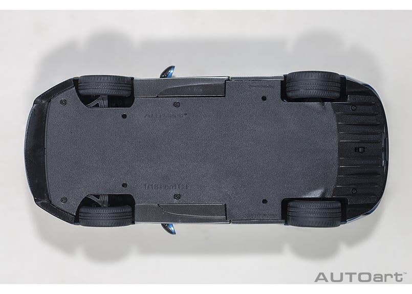 AUTOart 1/18 フォード GT 2017 (メタリック・ブルー) 72942 AUTOart 1/18 フォード GT 2017 (メタリック・ブルー) 72942