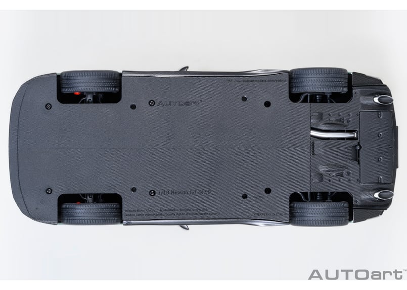 AUTOart 1/18 NISSAN GT-R50 by ITALDESIGN （メタリック