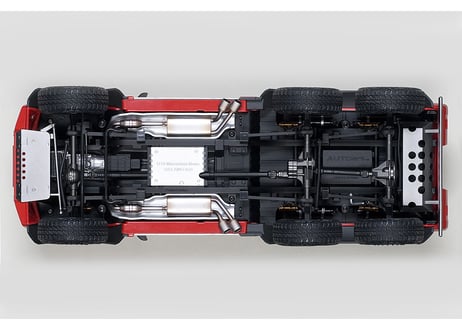 1/18　メルセデス ベンツ G63 AMG 6x6 （レッド）　76304