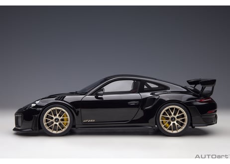 AUTOart 1/18　ポルシェ 911 （991.2） GT2 RS ヴァイザッハ・パッケージ （ブラック／カーボンブラック）　78186