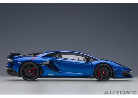 AUTOart 1/18　ランボルギーニ アヴェンタドール SVJ （メタリック・ブルー）　79174