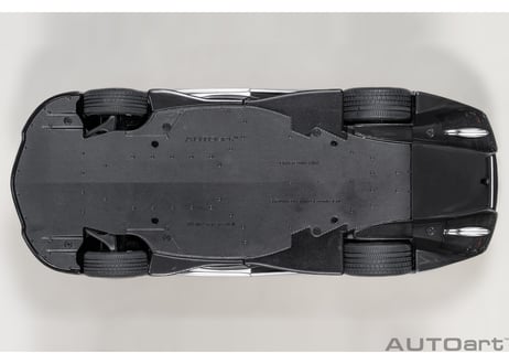 AUTOart 1/18　 マクラーレン スピードテール （メタリック・シルバー）　76090