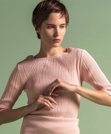 CATEGORY TOPS | venit
