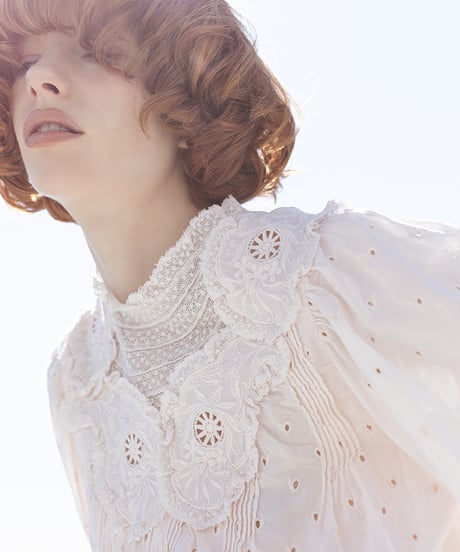 VENIT ヴェニット コットン 刺繍ブラウス VENIT ヴェニット COTTON LACE EMBROIDERY BLOUSE コットン刺繍