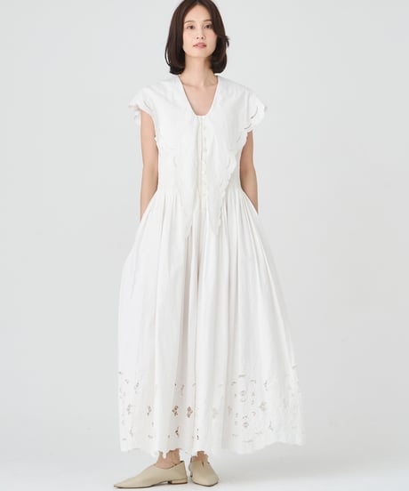 COTTON/ LINEN CUTWORK LACE EMBROIDERY ALL-INｰONE