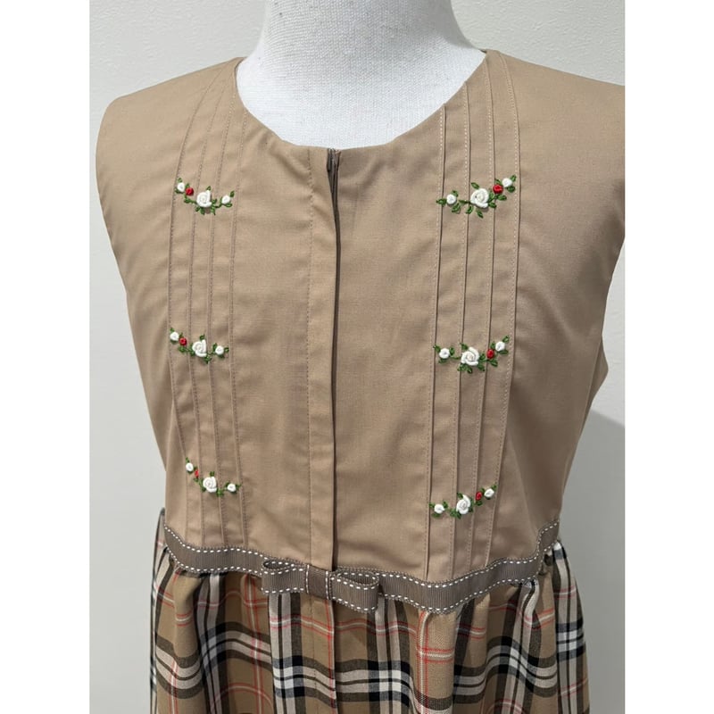 現行品　美品　七里久美子　ジャンパースカートセット 子供 ジャンパースカート/ベージュ 130,140,150 | Shichiri