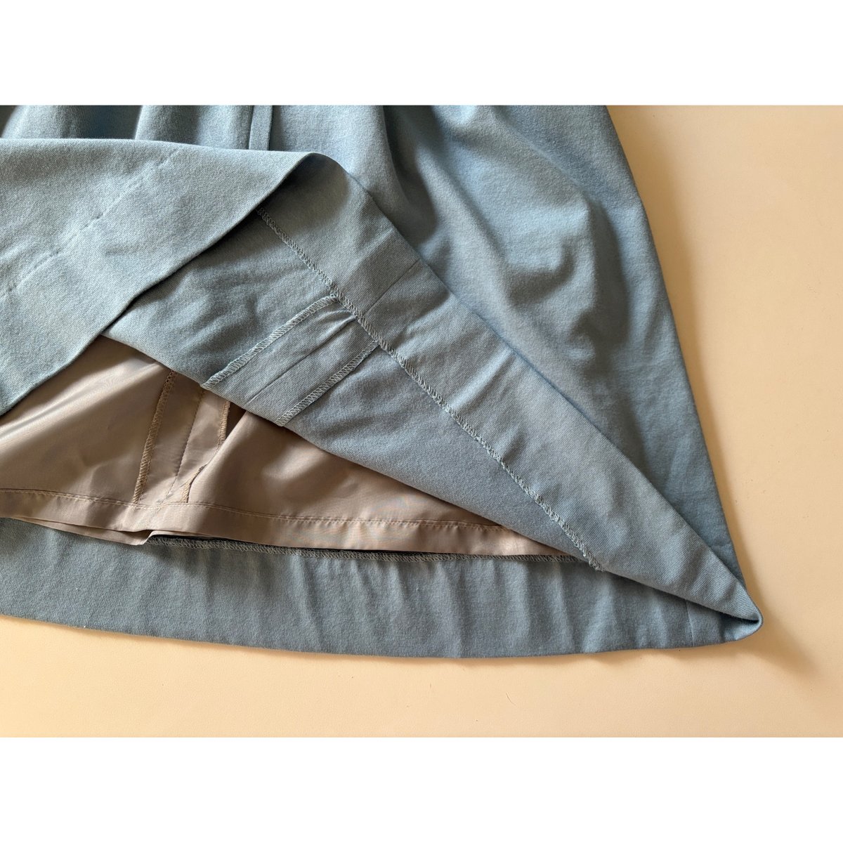 子供ワンピース 長袖 ブルーxブルー刺繍 125〜150