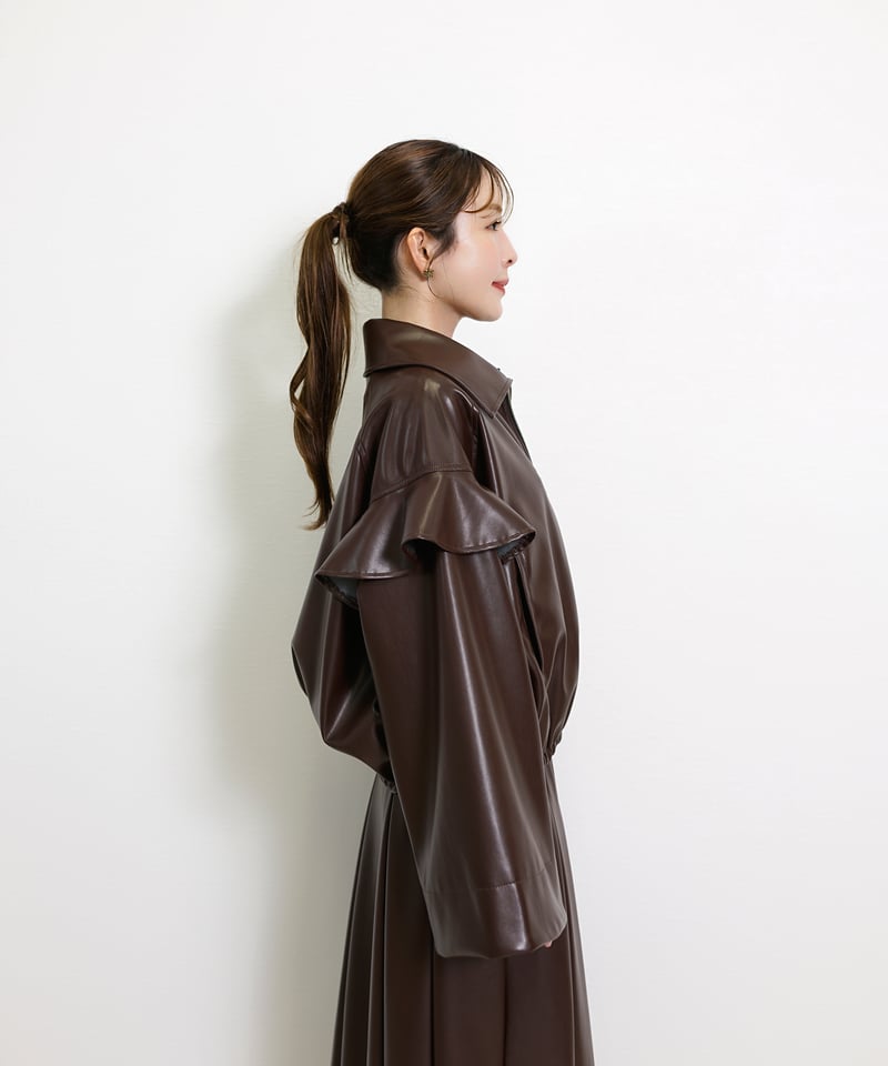 2025AW新作】 フェイクレザー ステンカラー フリルスリーブ ジャケット