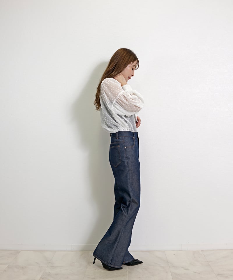 ノンウォッシュ センターシーム スリムフレアデニムパンツ CH_hdmn