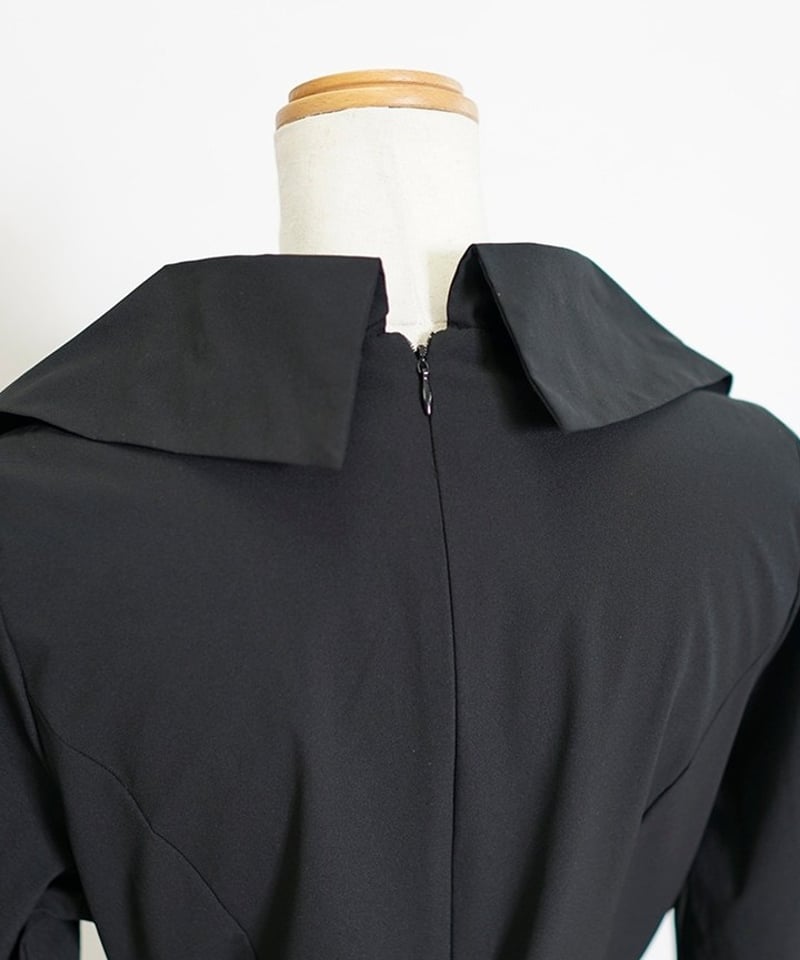 ベルテッド トレンチ ワンピース CH_hdmn Pour Les Femmes | CH_h