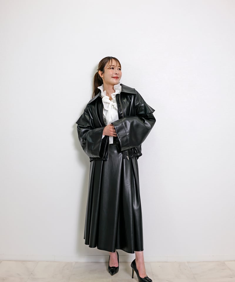 2025AW新作】 フェイクレザー ステンカラー フリルスリーブ ジャケット