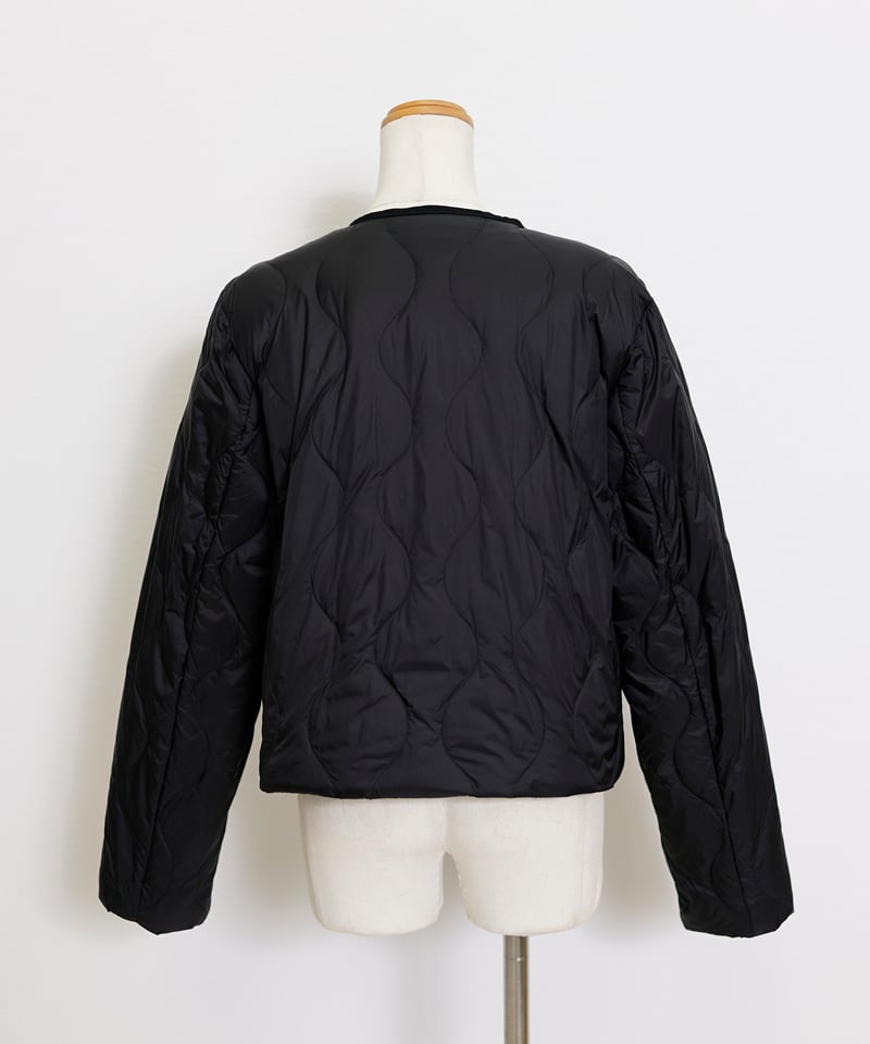 新作】 トリミングデザイン 縦波ステッチ ドットボタン ショート