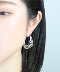 HEMCA | PIERCE ' TWISTED HOOP' (PAIR) | ピアス