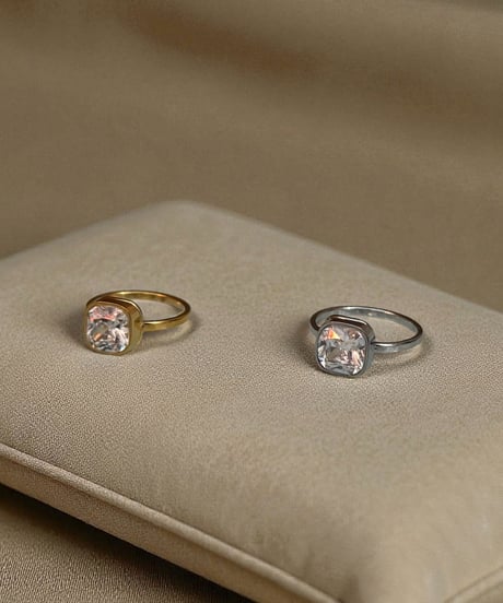 Filigran | Lumière Cushion Ring