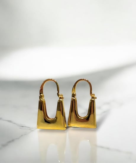 HEMCA | PIERCE ' TRAPEZOID' (PAIR) | ピアス