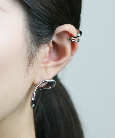 HEMCA | PIERCE 'CIRCULAR LINE' (PAIR) | ピアス