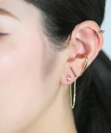 HEMCA | CUFF 'UNIQUE' 2WAY WIRE (1 PIECE) | イヤーカフ&ピアス
