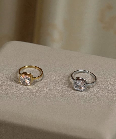 Filigran | Lumière Cushion Ring