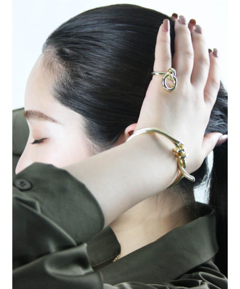 FADE, RING 'OVERLAP'