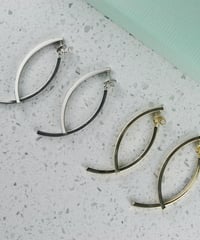 HEMCA | PIERCE 'SWING' (PAIR)  | ピアス