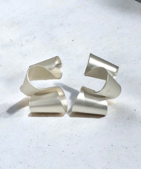 HEMCA | PIERCE ' WAVES' (PAIR) | ピアス