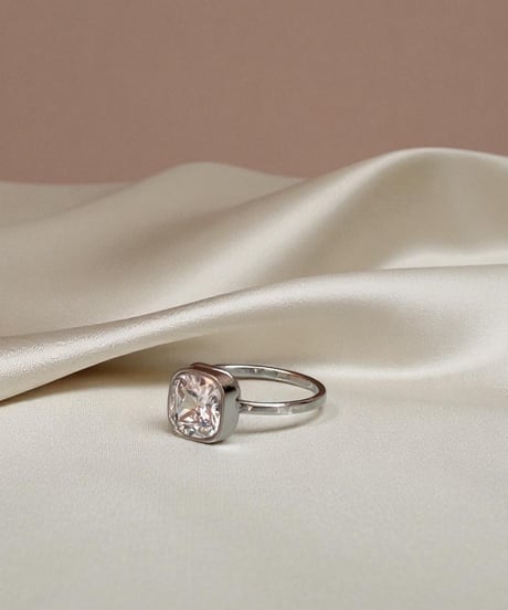 Filigran | Lumière Cushion Ring