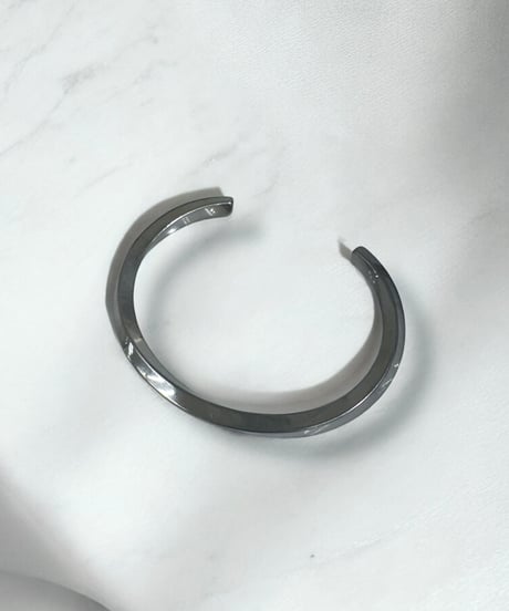 HEMCA | BRACELET 'TUNE' | バングル
