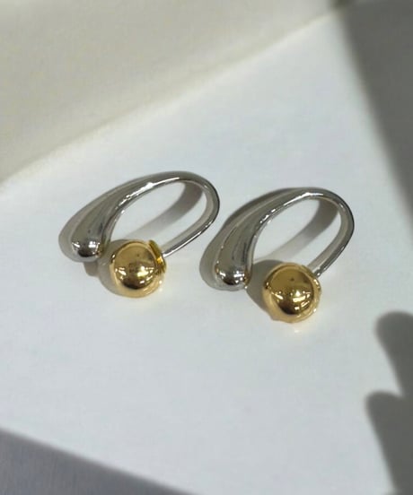 HEMCA | PIERCE ' LILY' (PAIR) | ピアス