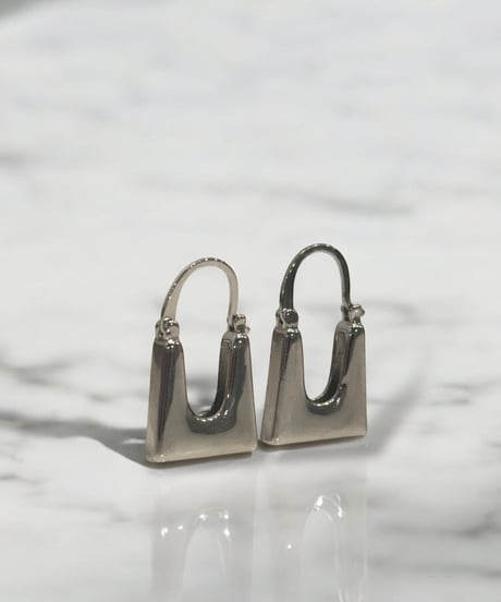 HEMCA | PIERCE ' TRAPEZOID' (PAIR) | ピアス