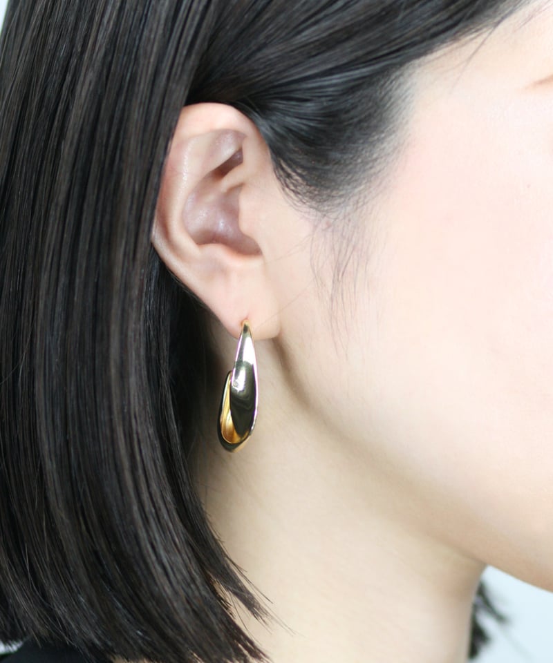 HEMCA | PIERCE ' TWISTED HOOP' (PAIR) | ピアス | F HEMCA | PIERCE ' TWISTED HOOP' (PAIR) | ピアス | F