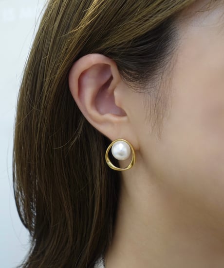 Filigran | Whisper Pearl pierce